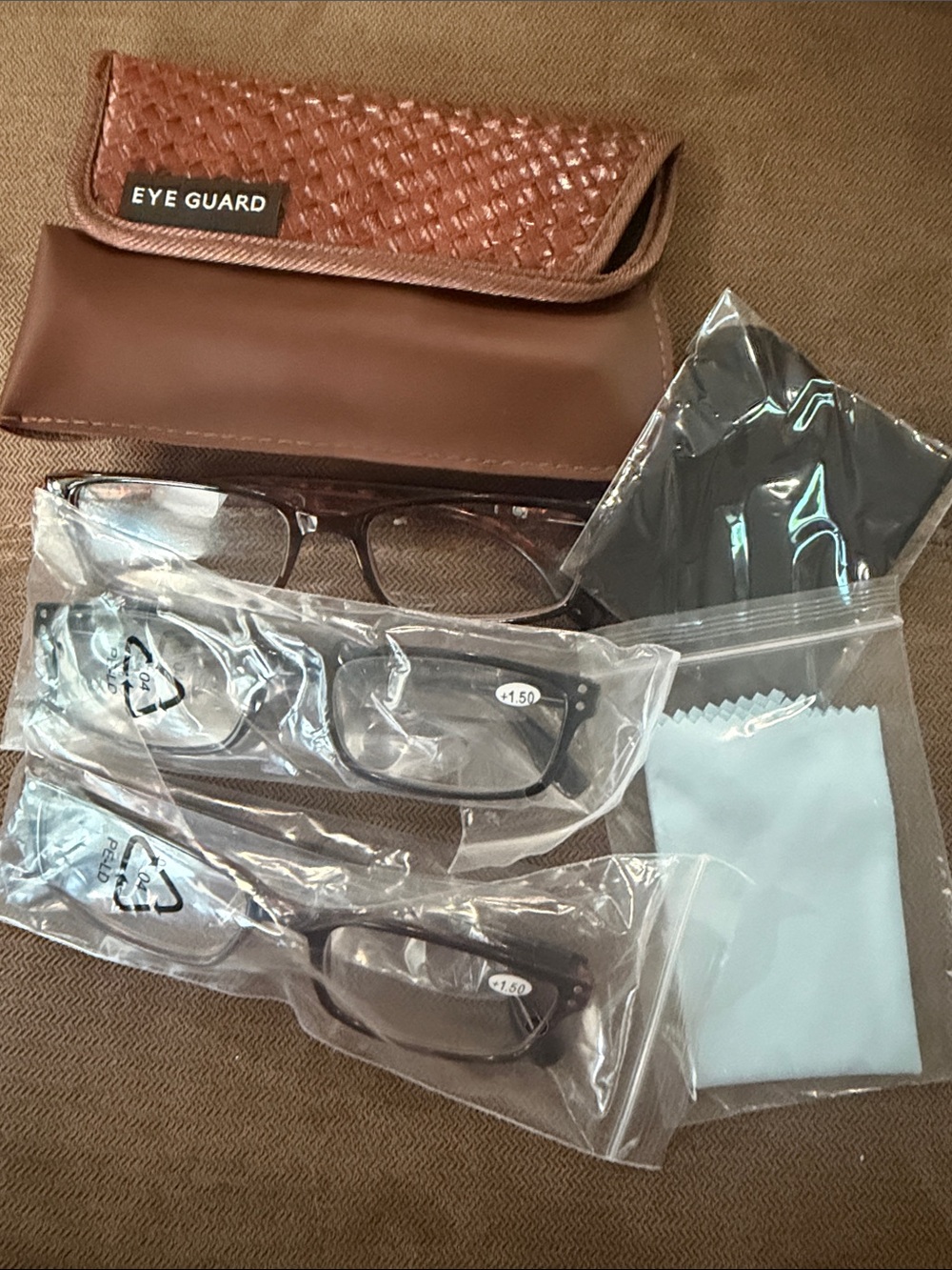 Men’s Reading Glasses+1.50 Set in Brown with Case